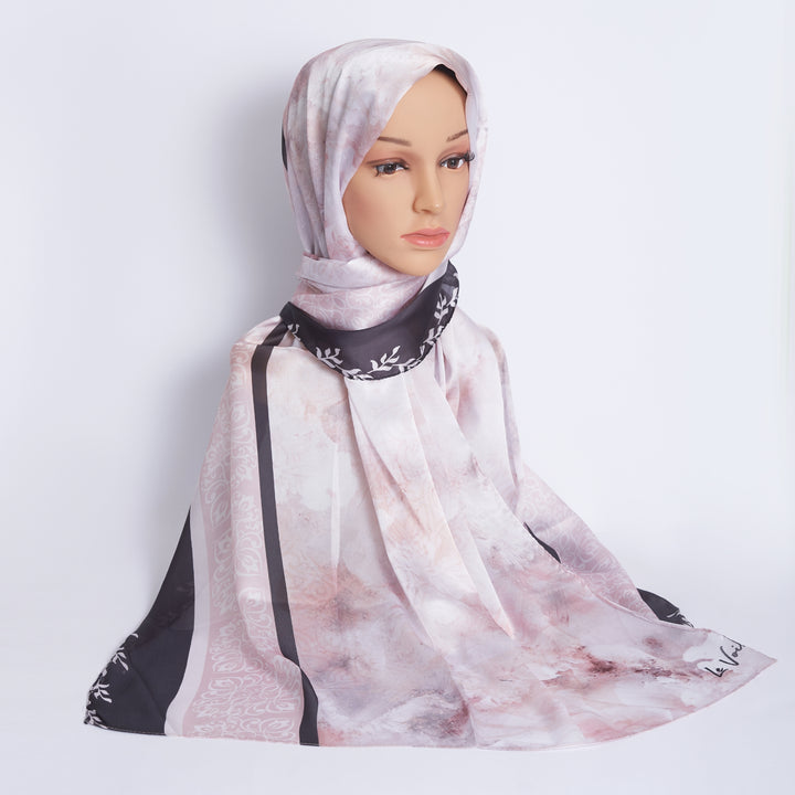 Silk Scarf – Everyday Chic