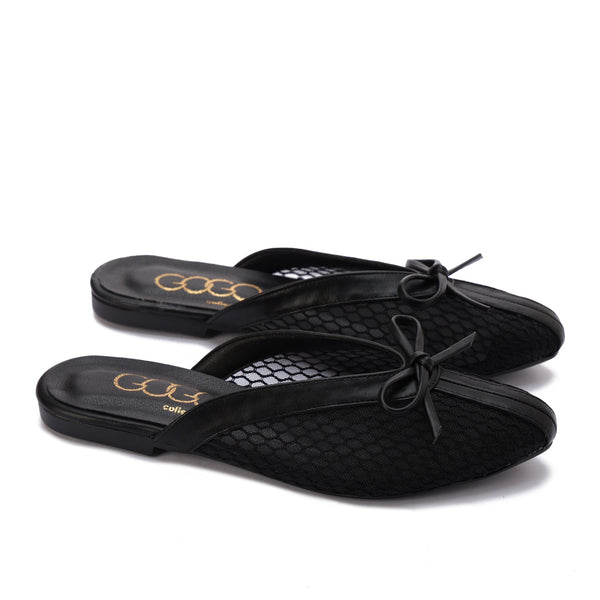 Black Casual Canvas Flat Slippers - Women's Easy Slip-On