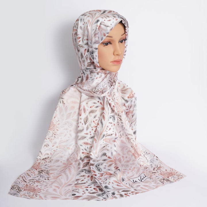 Luxury Silk Scarf – Timeless Elegance