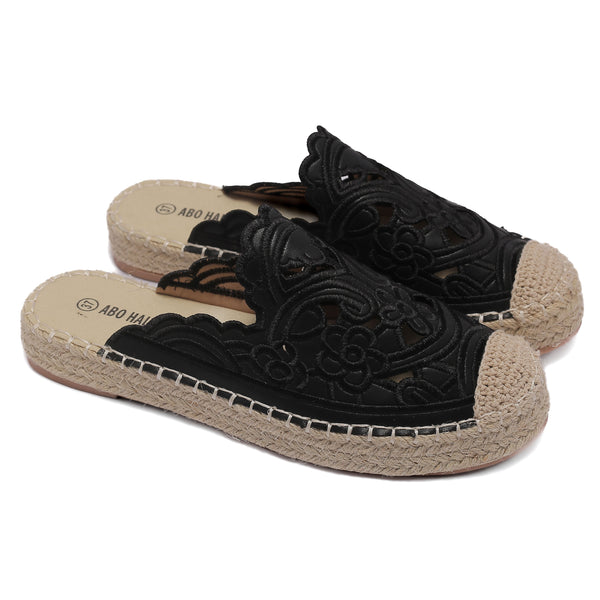 Everyday Leather Clogs