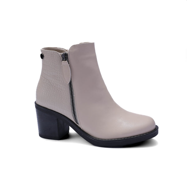 Classic leather ankle boots-BEIGE
