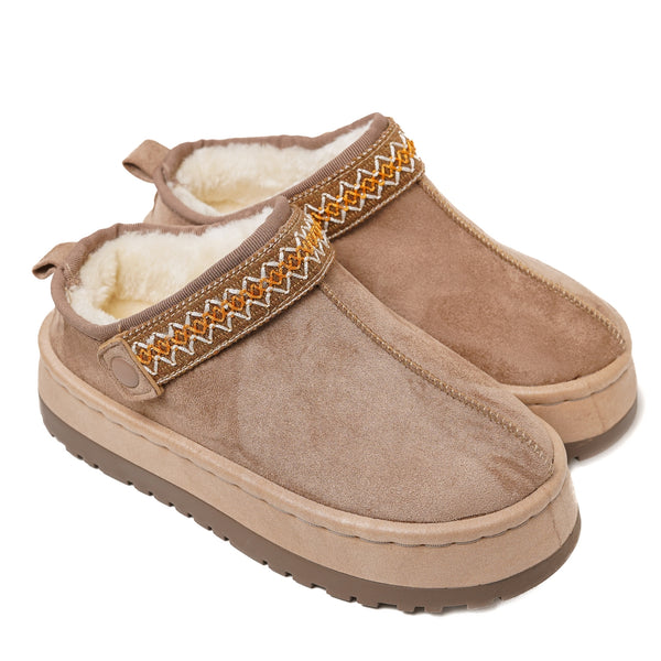Casual Warm Winter Clogs Model M632 in Caffe